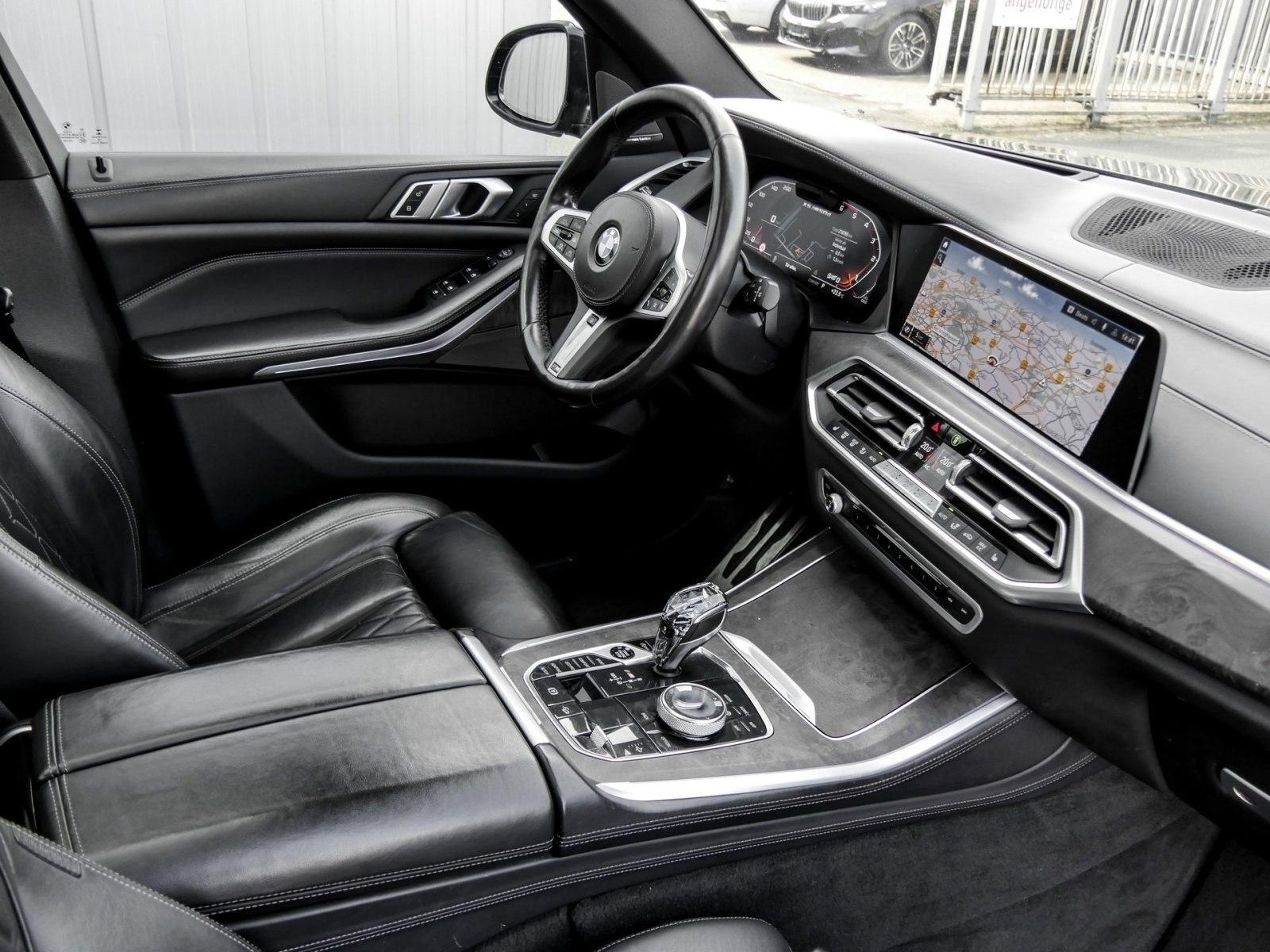 BMW X5 M50d 22" Luftfederung Aktivlenkung Soft-Close
