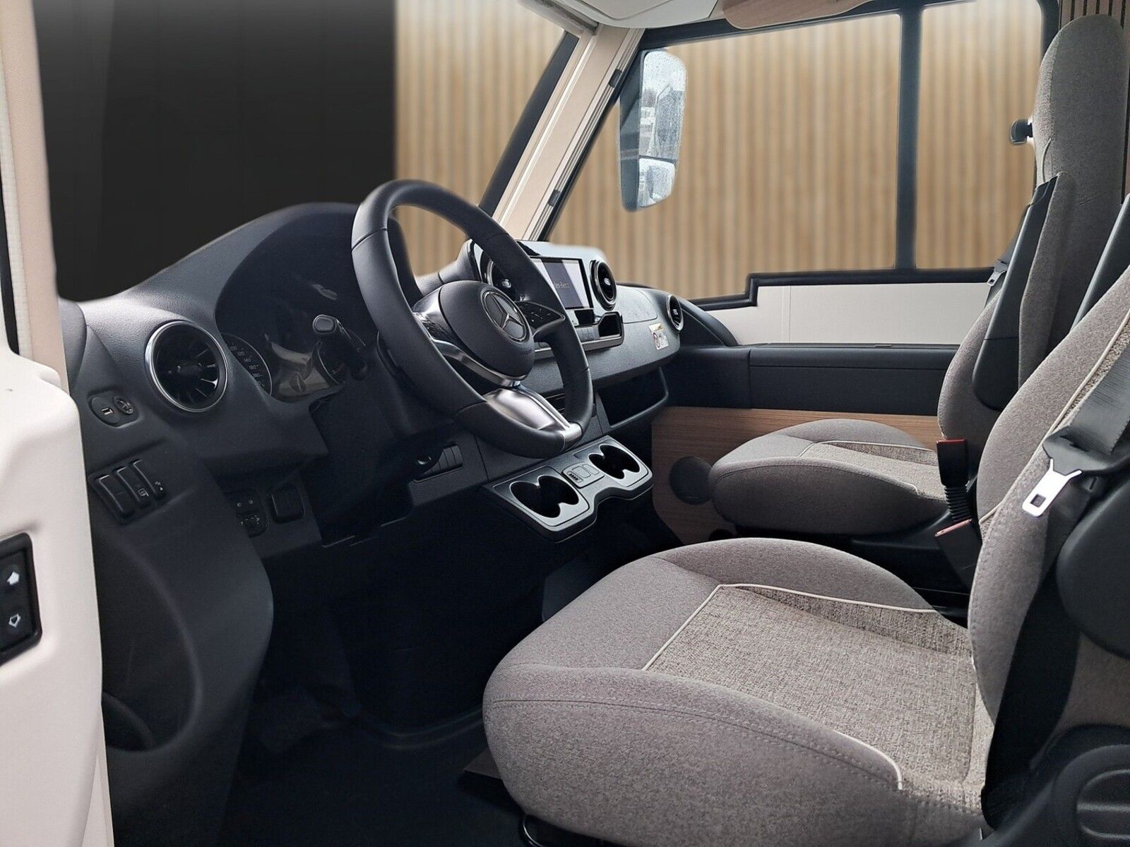 Fahrzeugabbildung Malibu I 450 RB LE comfort Navigation, RFK, TV