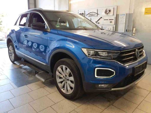 Volkswagen T-Roc SPORT PANO AHK LED NAVI ACC PDC SITZH. 1.H