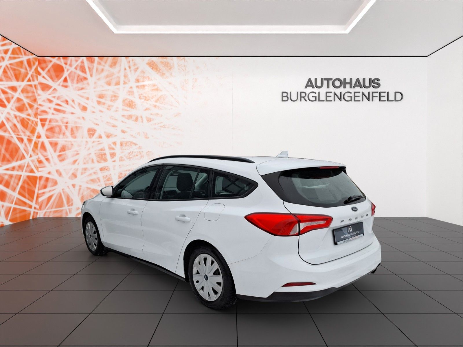 Fahrzeugabbildung Ford Focus Turnier Trend ! LRH ! beh. WSS !