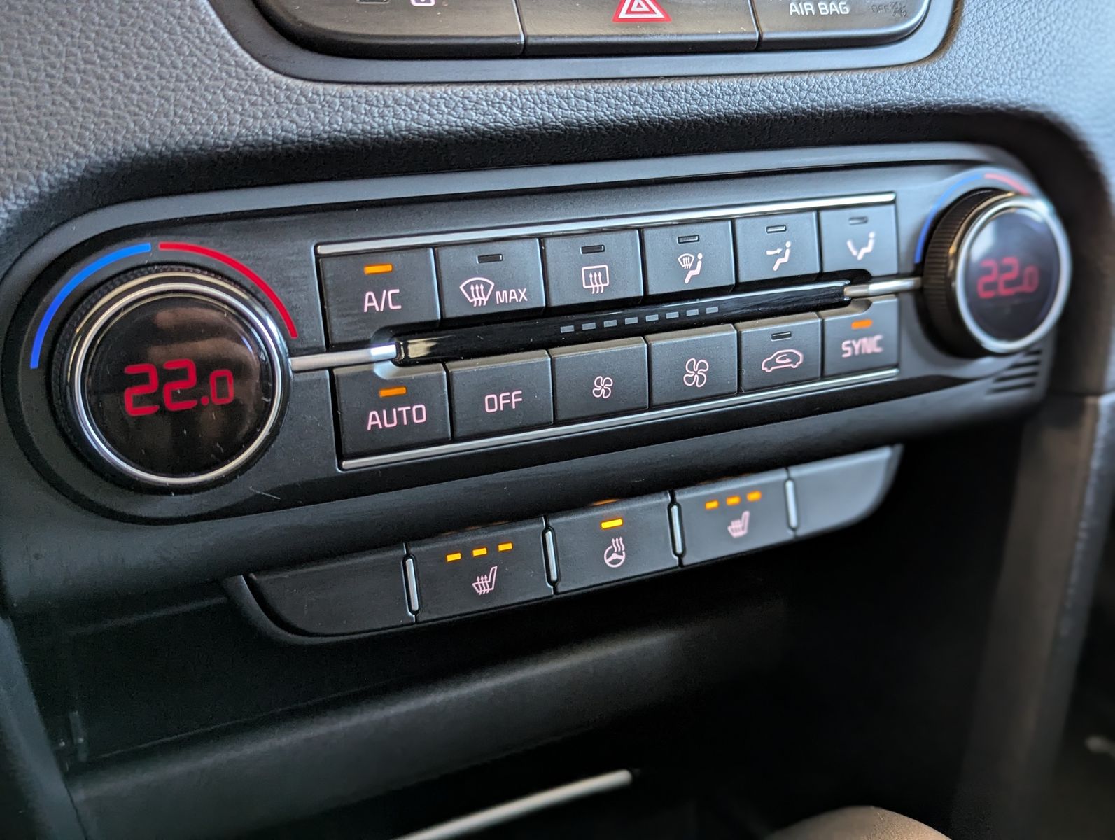 Fahrzeugabbildung Kia cee'd / Ceed 1.5 SW Ultim Style-Pak JBL ACC 7J