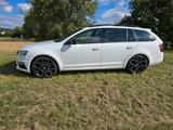 Skoda Oktavia RS 44 Kombi - Skoda mit Diesel-Antrieb: Oktavia