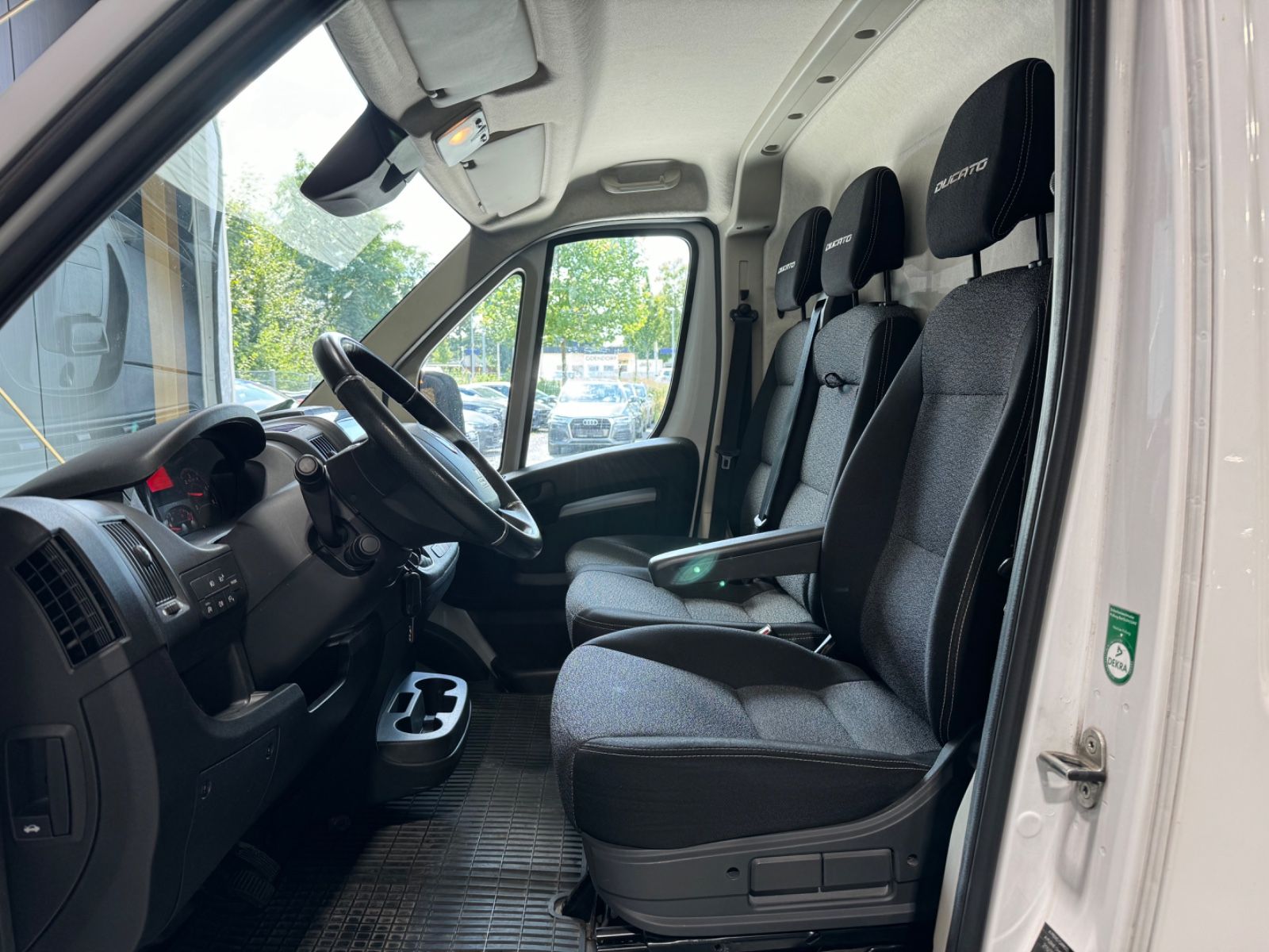 Fahrzeugabbildung Fiat Ducato Hochr.30 140 L2H2/AUTOMATIK/NAVI/KAMERA