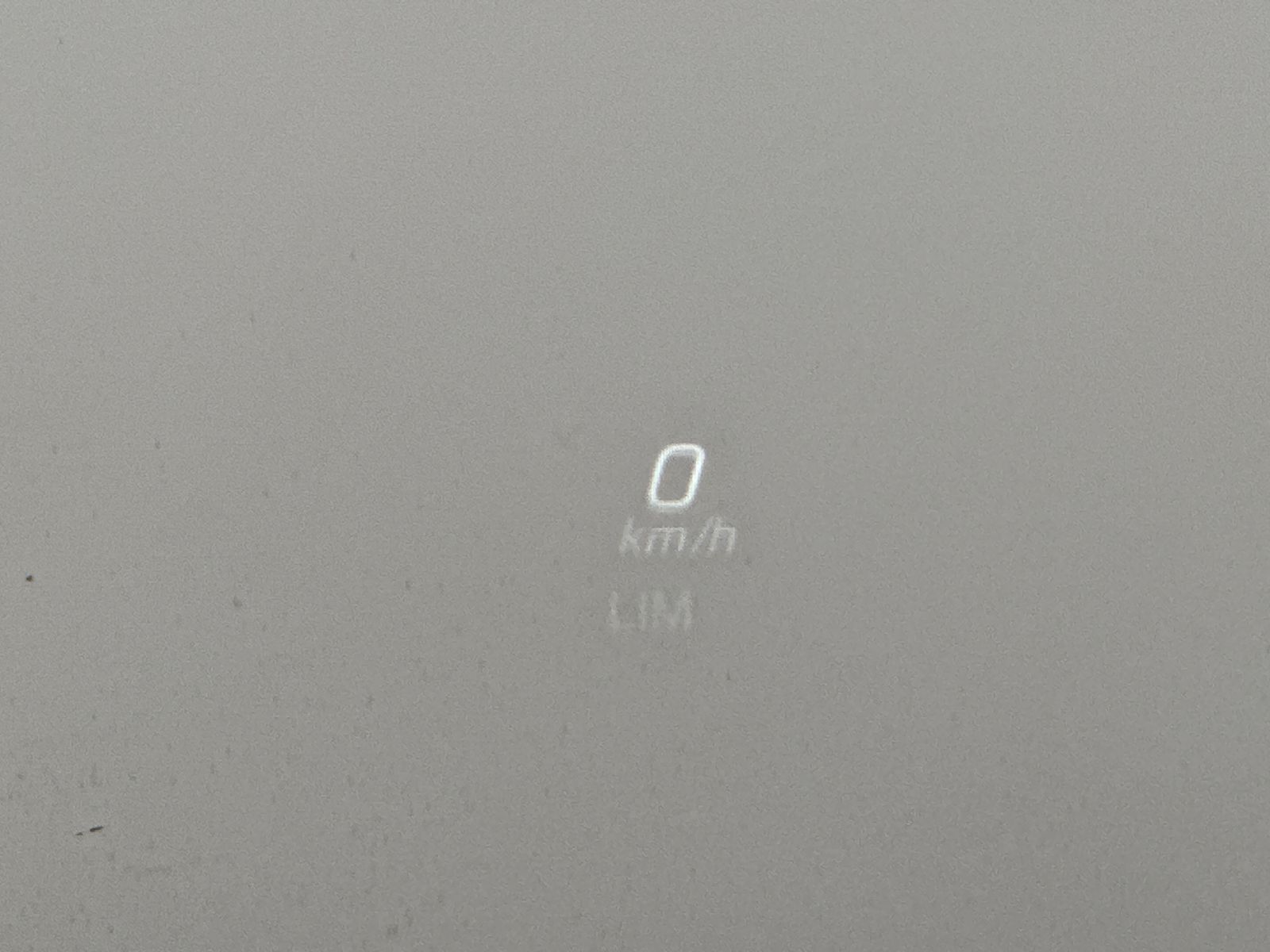 Fahrzeugabbildung Mercedes-Benz E 300de T Avantgarde NAV+LED+PANORAMA+HUD+AHK