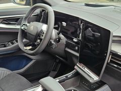 Fahrzeugabbildung Rafale 200 E-Tech Full Hybrid Esprit Alpine Voll