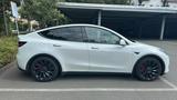 Tesla Model Y Performance Dual Motor AWD Performance - Tesla Model Y Unfallwagen