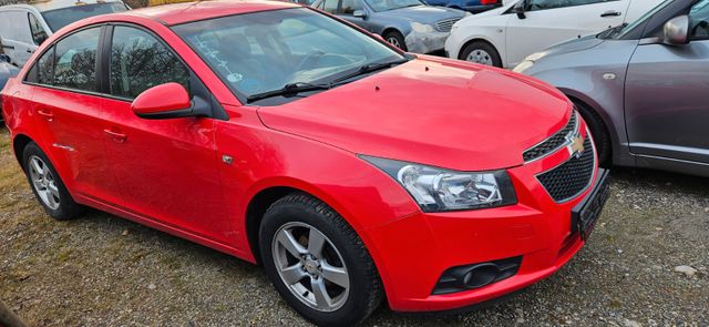 Chevrolet Cruze 1.6 LS Benziner