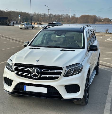 MERCEDES-BENZ GLS 500