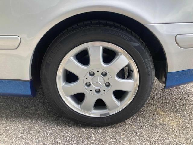 Mercedes-Benz CLK 230