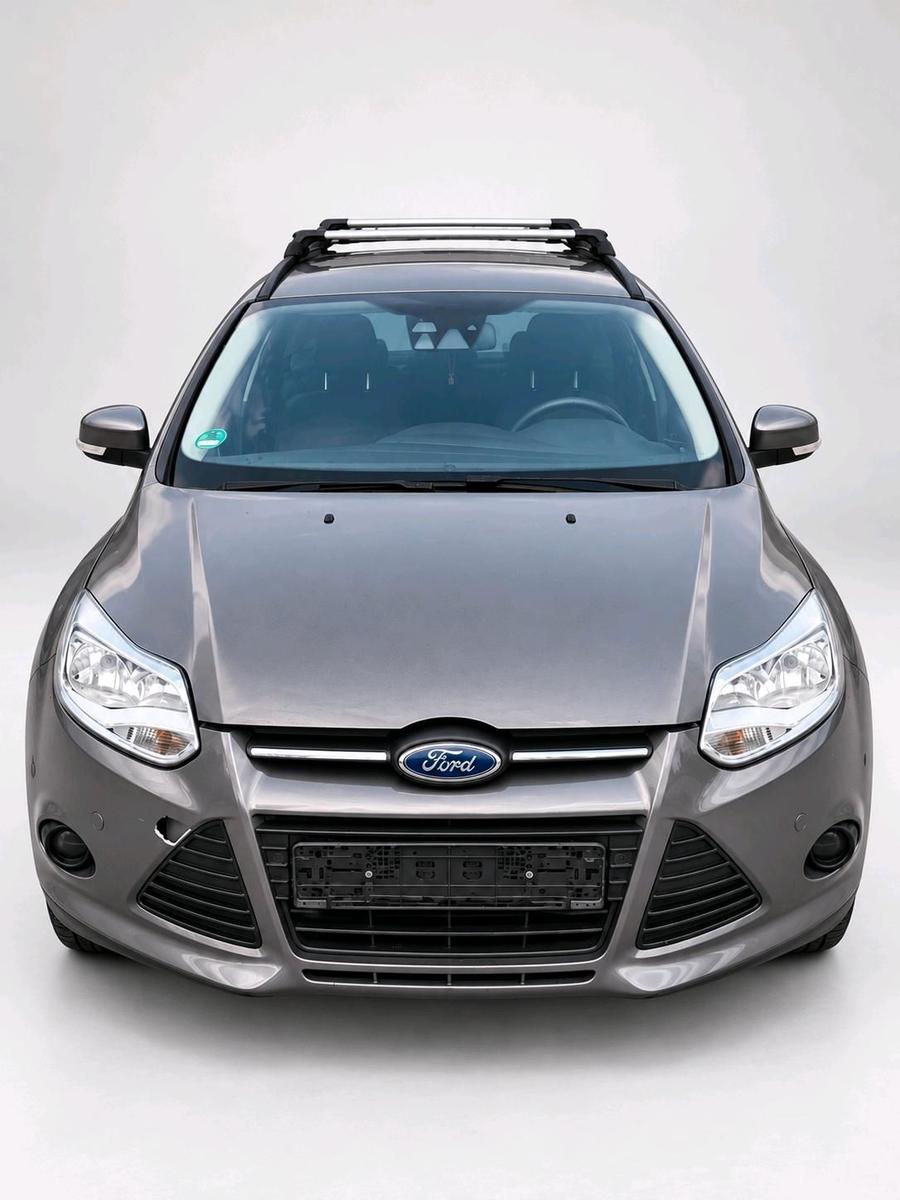 Ford Focus 2011 — engine 116 HP (85kW)