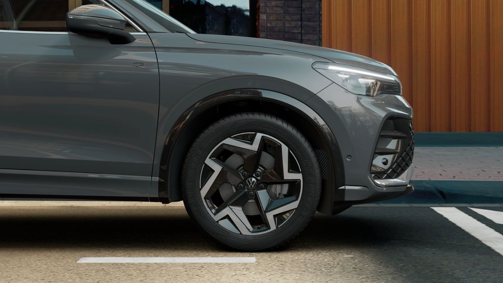 Volkswagen Tiguan 1.5 eHybrid OPF 110kW DSG R-Line