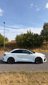 Audi RS3 2.5 TFSI S tronic quattro - Limousine  - gebrauchte Audi RS3 aus dem Jahr 2023