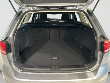 Volkswagen Passat Variant - 8