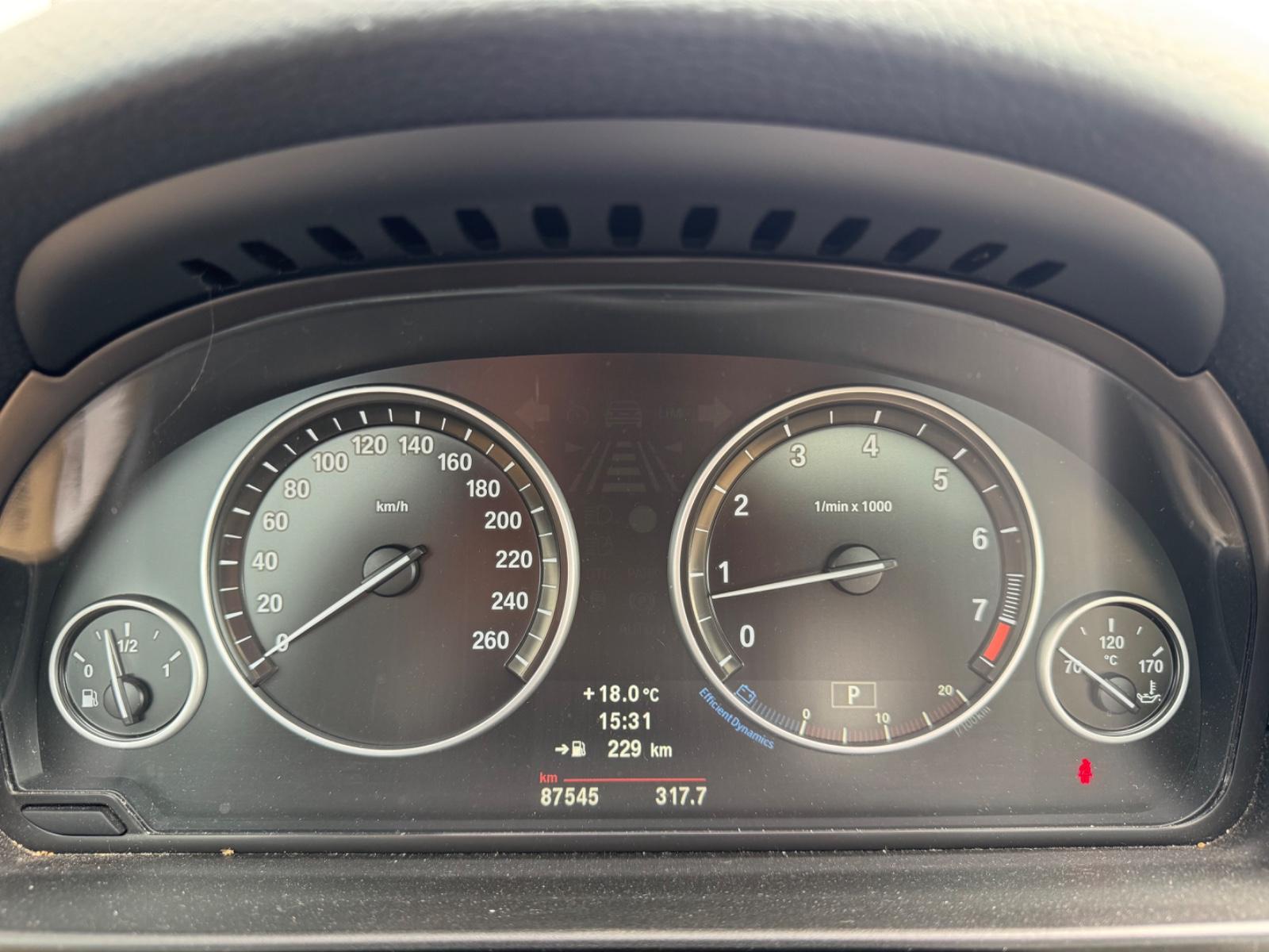 BMW 550 - XDRIVE - 408 CV - PACK M - CARNET ENTRETIEN