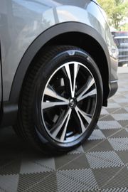 Nissan Qashqai - 10