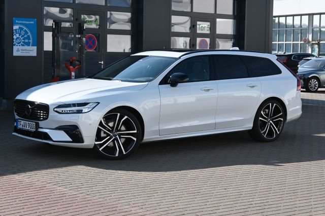 Volvo V90 B4 Diesel Plus Dark*Pano*360°*STHZG*21 Zoll*