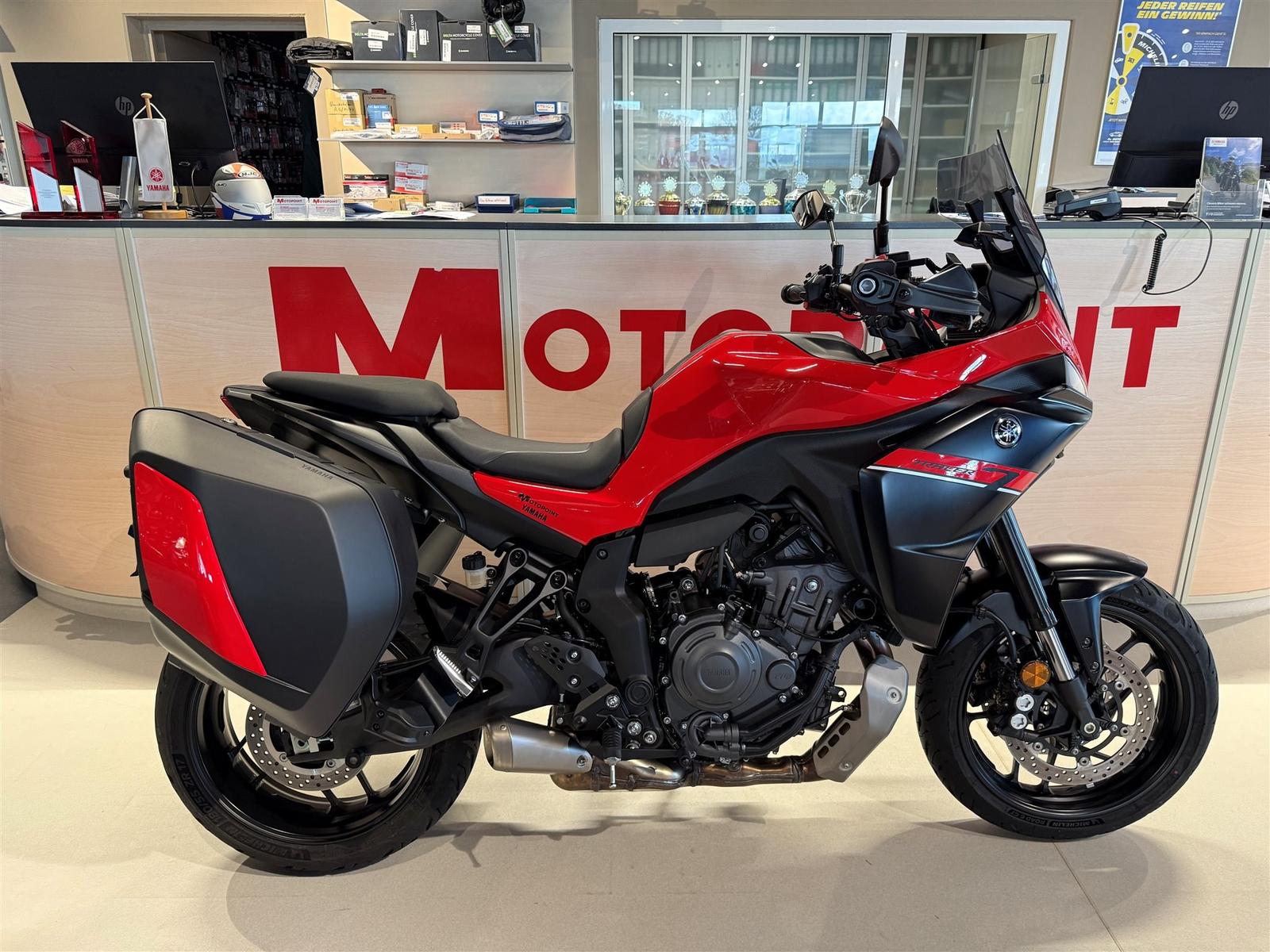 Yamaha Tracer 7 inkl. Seitenkoffer und Bobbins