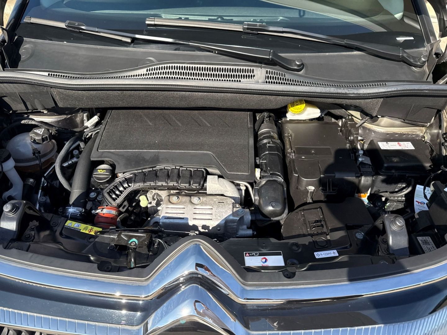 Fahrzeugabbildung Citroën C3 Aircross C-Series 1.2 PureTech 130 Automatik