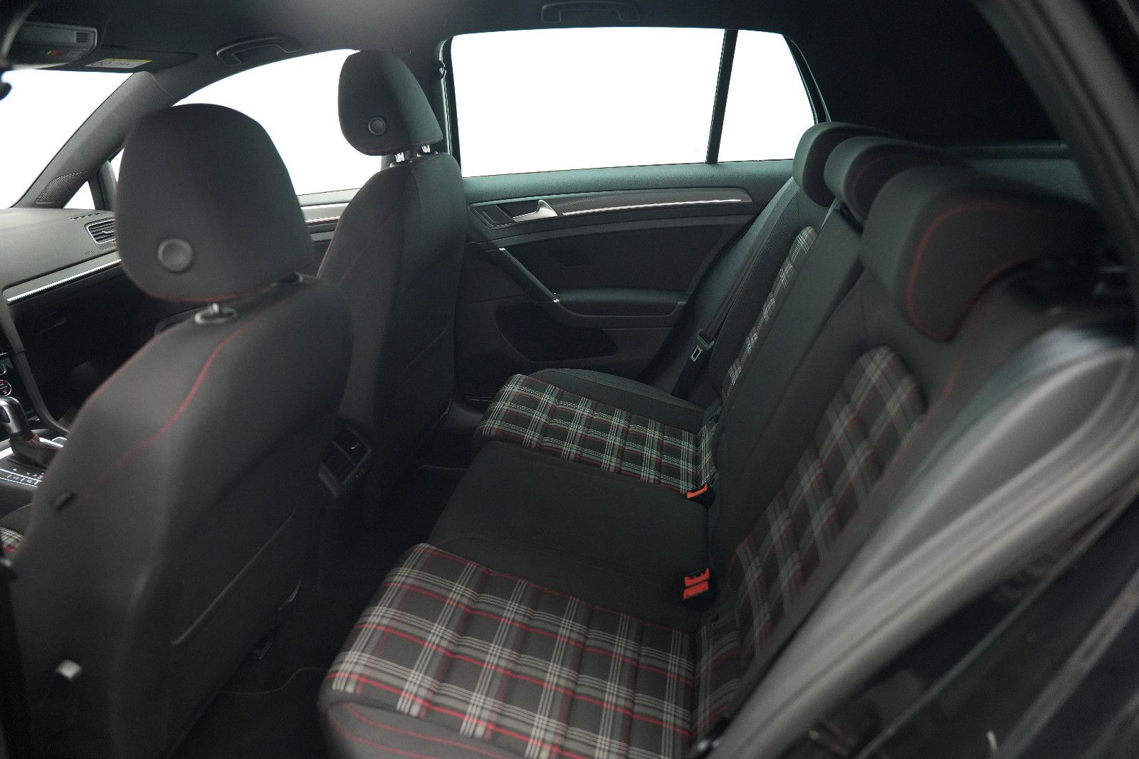 Fahrzeugabbildung Volkswagen Golf VII GTI Performance *Virtual*Automatik*SHZ*