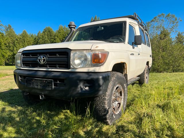 Toyota Land Cruiser HZJ 78, 4.2 diesel, 4x4, expedition