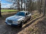 Mercedes-Benz 200 E W124 / Schiebedach / BBS - Mercedes-Benz 200 aus 1993
