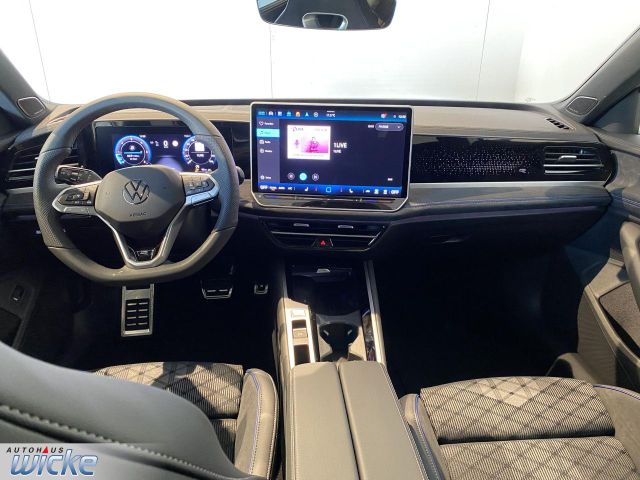 Passat Variant 2.0 TDI 193PS 4 Motion R-Line NAV