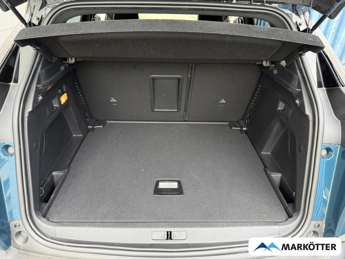 Peugeot 3008 GT ACC/BLIS/CAM/DAB/LED/NAVI/PDC/SHZ