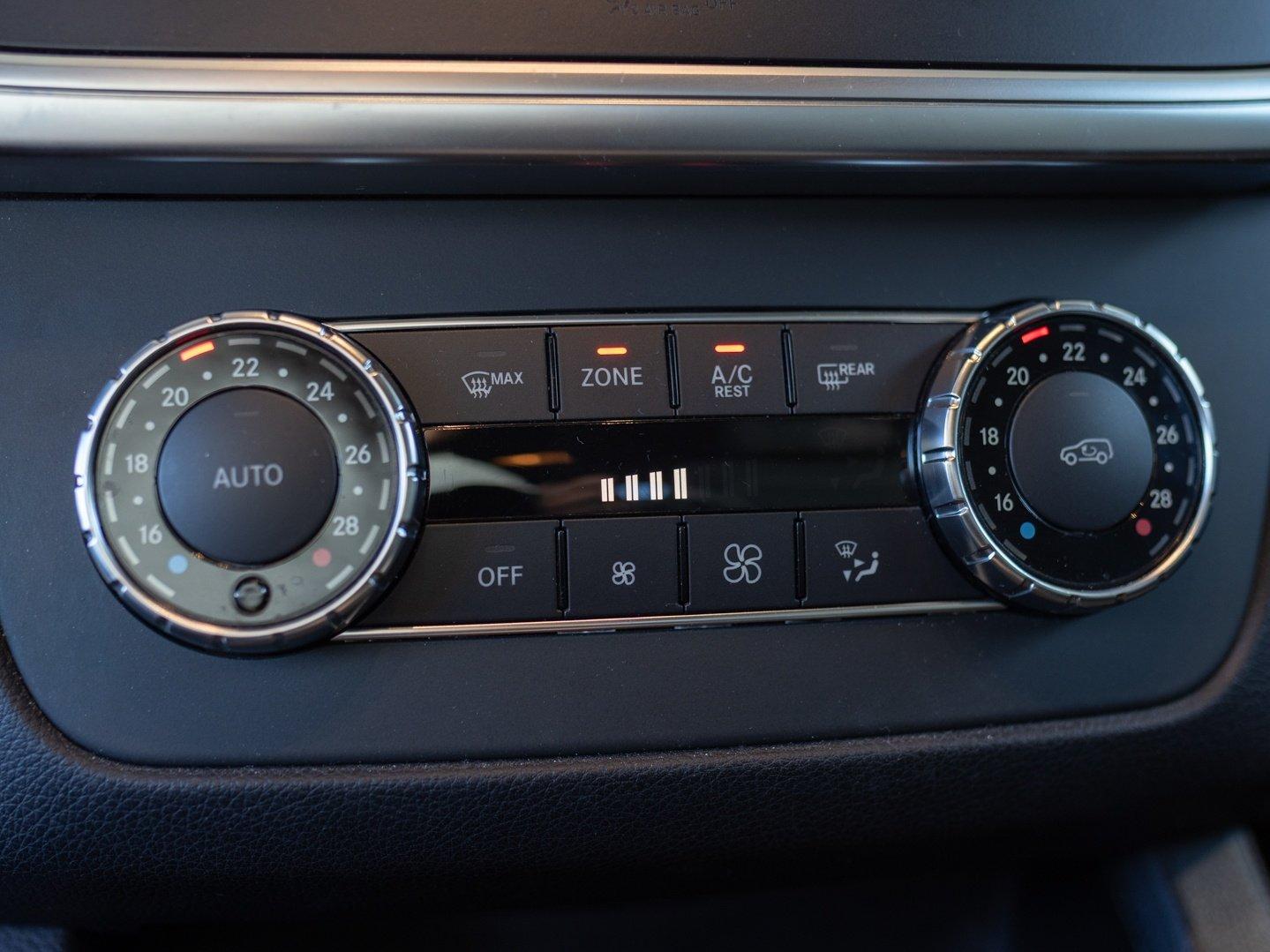 Mercedes-Benz ML 350 CDI 4MATIC Memory,Bi-Xenon,COMAND,1.Hand!