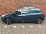 Renault Clio III YAHOO! Euro5 - Renault Clio: Yahoo