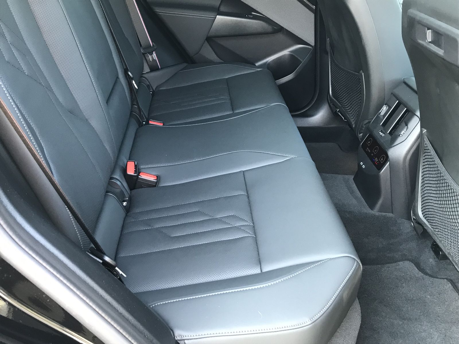 BMW X3 M50 xDrive Sportpaket Pro HK HiFi DAB LED RFK foto 9