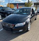 Volvo V70 Kombi Kinetic 1.Hand*ACC*AHK**SensusConnect - gebrauchte Volvo V70 aus dem Jahr 2015