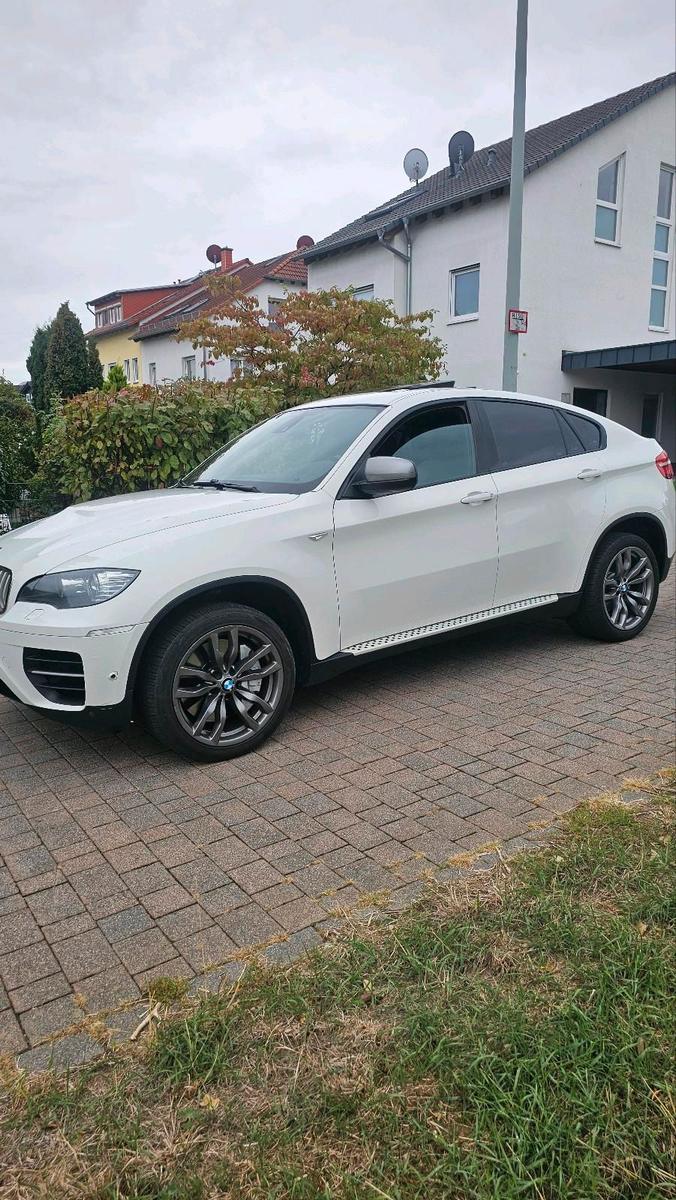 BMW X6 M50