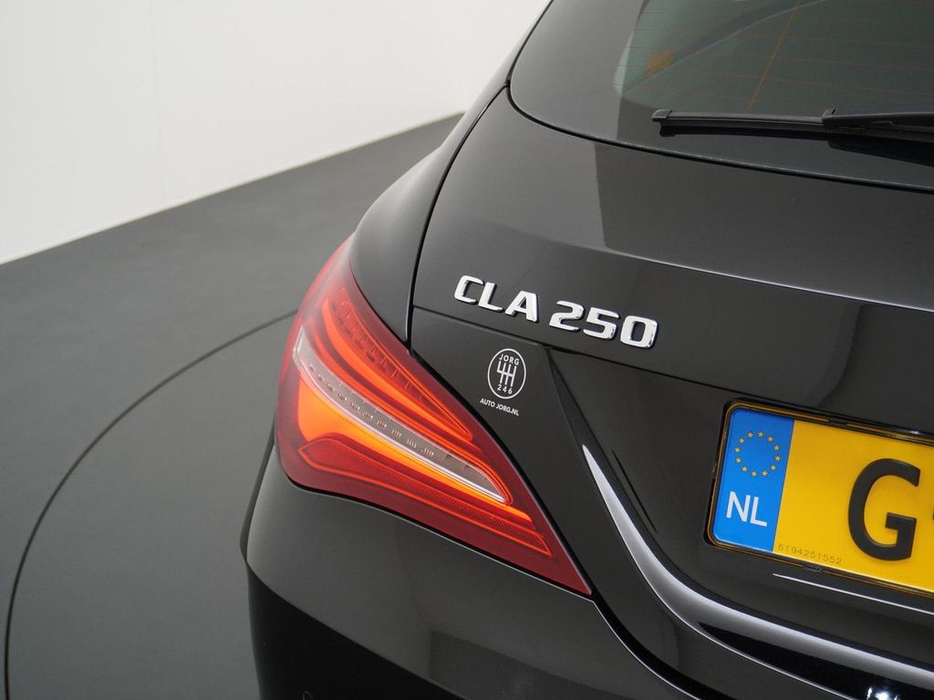 Mercedes-Benz CLA 250 Shooting Brake Sport 4MATIC Business kam