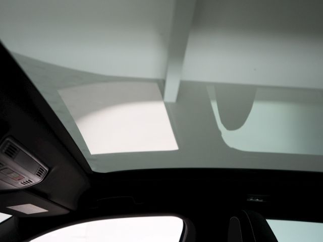 Kamiq MONTE CARLO TSI DSG+NAVI+RÜCKFAHRKAMERA+SI