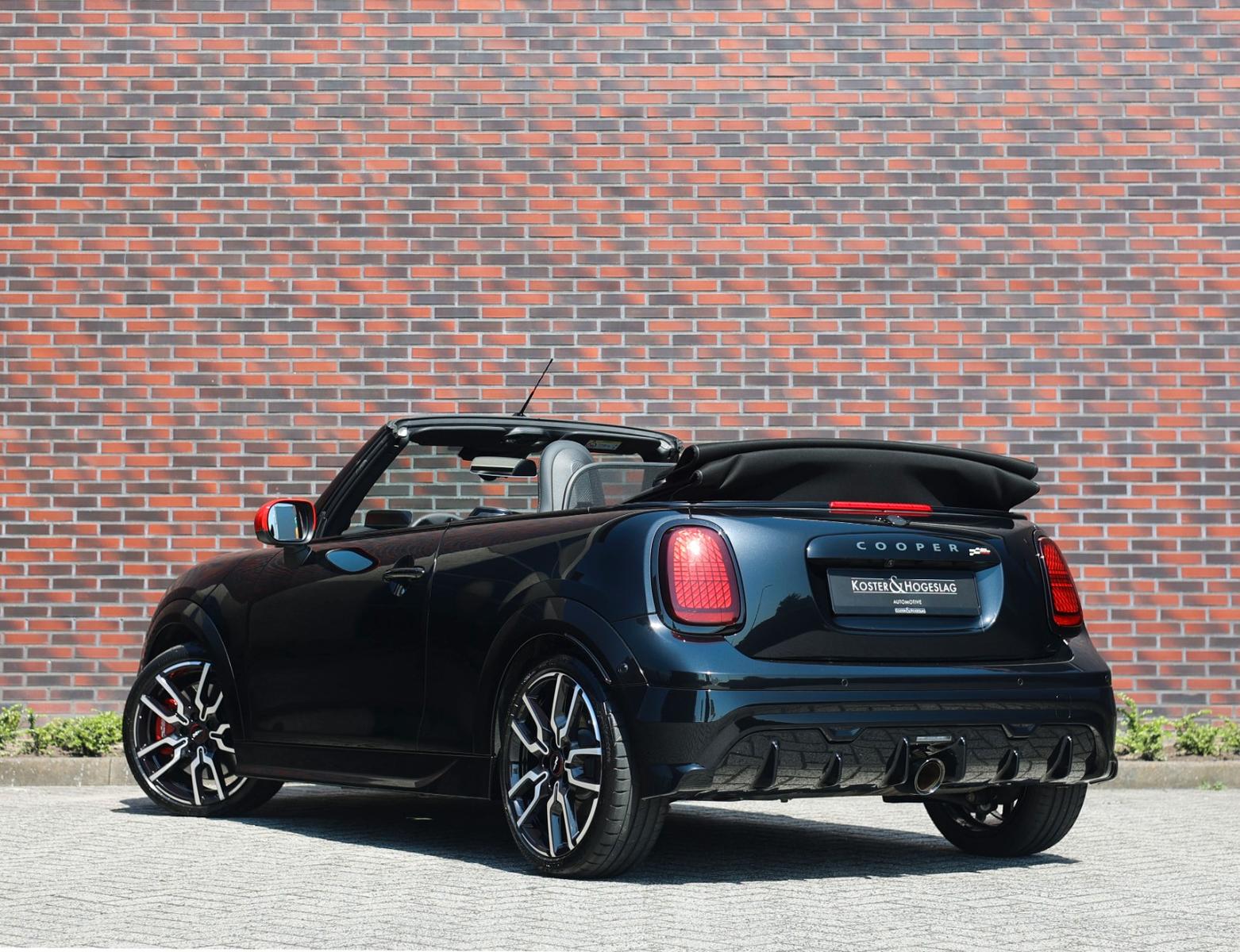 MINI Cabrio JCW | XL Pack - HUD - Massage