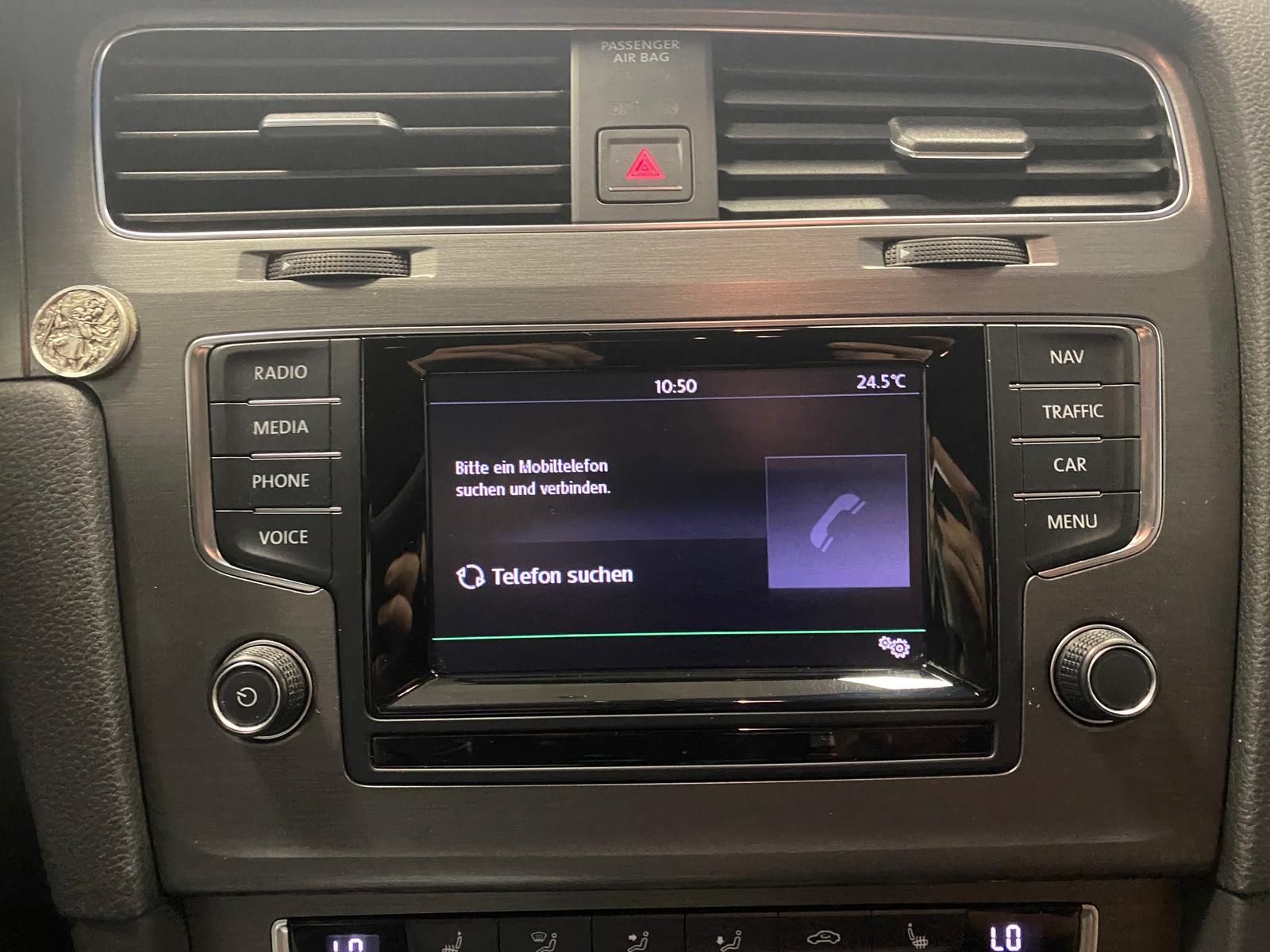 Fahrzeugabbildung Volkswagen Golf VII Comfortline+ALLWETTER+2-ZKLIMA+PDC+HEIZ