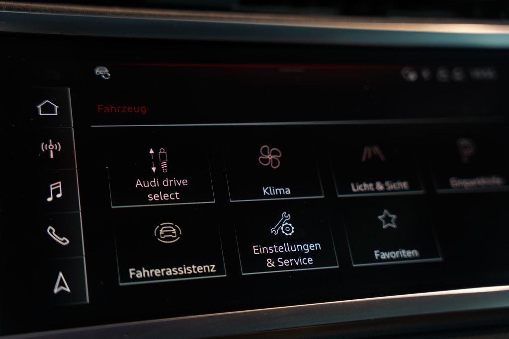 Audi Rsq3