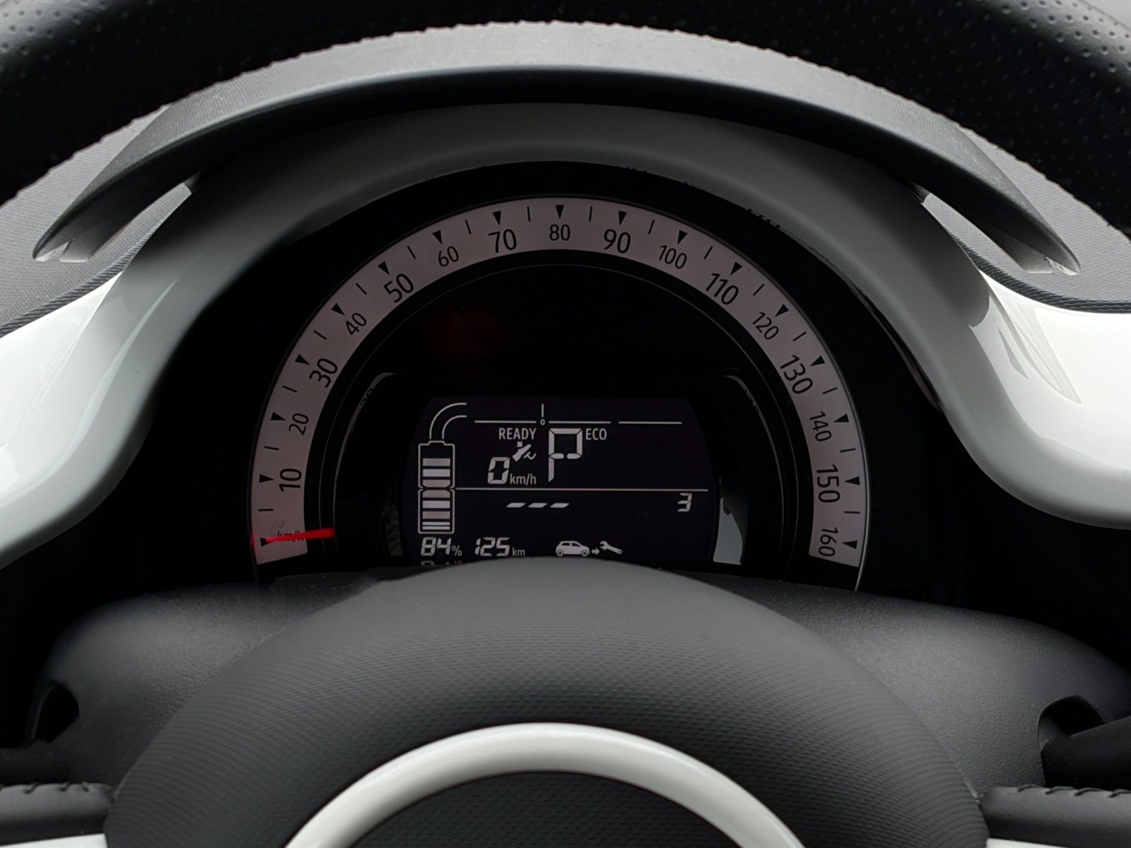 Fahrzeugabbildung Renault Twingo Vibes Electric Tempomat Carplay CAM SHZ