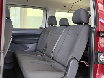 Volkswagen Caddy Maxi 2.0TDI DSG NAVI ACC KAMERA AHK 5J