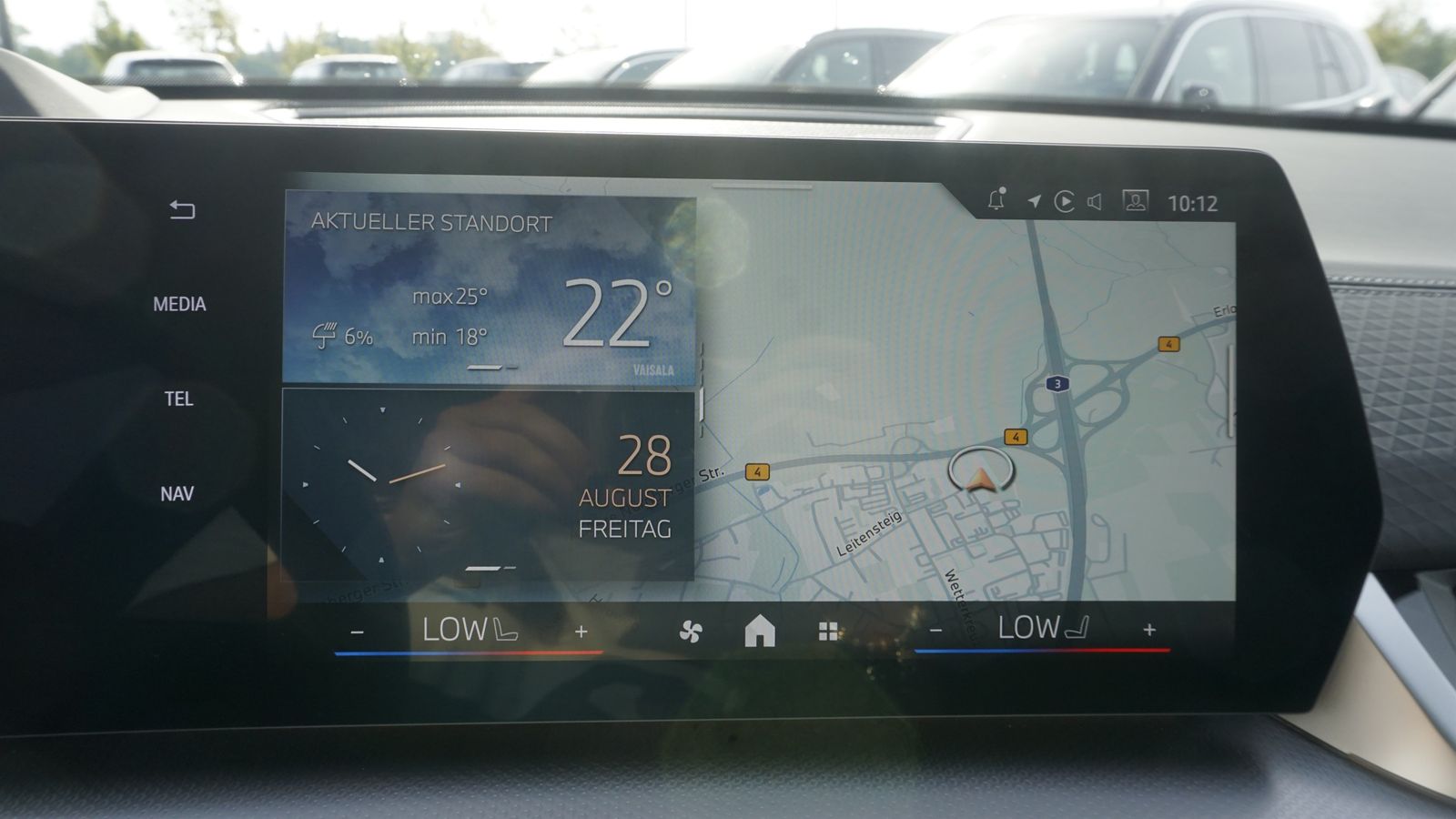 BMW iX2 - Bild 16