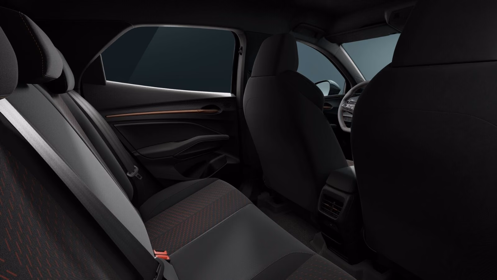 Cupra Raval PLUS + WÄRMEPUMPE+AHK+EDGE PACK+MATRIX LED
