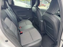 Fahrzeugabbildung Clio V Intens E-TECH 140