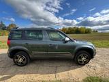 Skoda Yeti 1.4 TSI Ambition, TÜV neu, scheckheftgepfl - Skoda Yeti: Von Privat