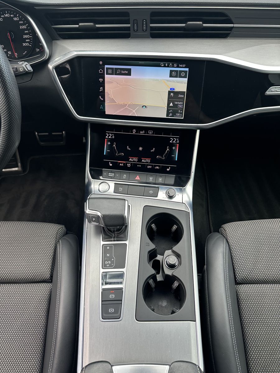 Fahrzeugabbildung Audi A6 Avant 45 TDI Qu S-Line NAV+LED+KAMERA+19ZO+PP