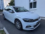 Volkswagen Polo 1.0 TSI OPF 70kW Klimaauto 30 tkm. 1.HAND - Volkswagen Polo: Automatik
