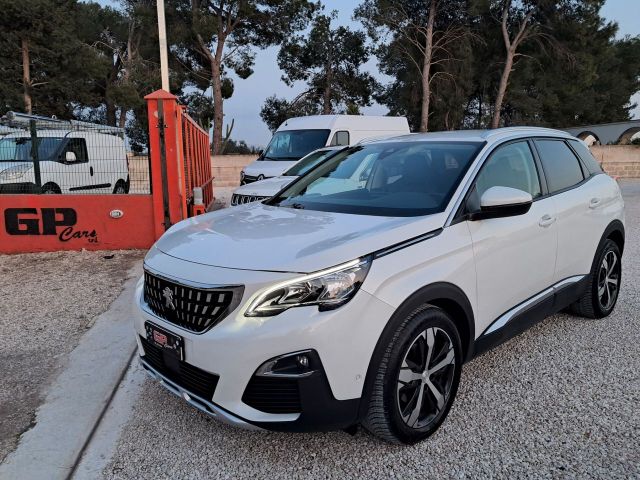 Peugeot 3008 BlueHDi 130 Allure *PELLE-NAVY-CAM*