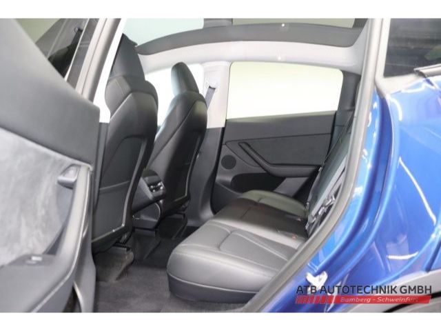 Fahrzeugabbildung Tesla Model Y Long Range DUAL MOTORS Panorama Navi dig