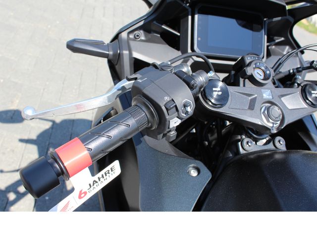 Honda CBR500R e-Clutch