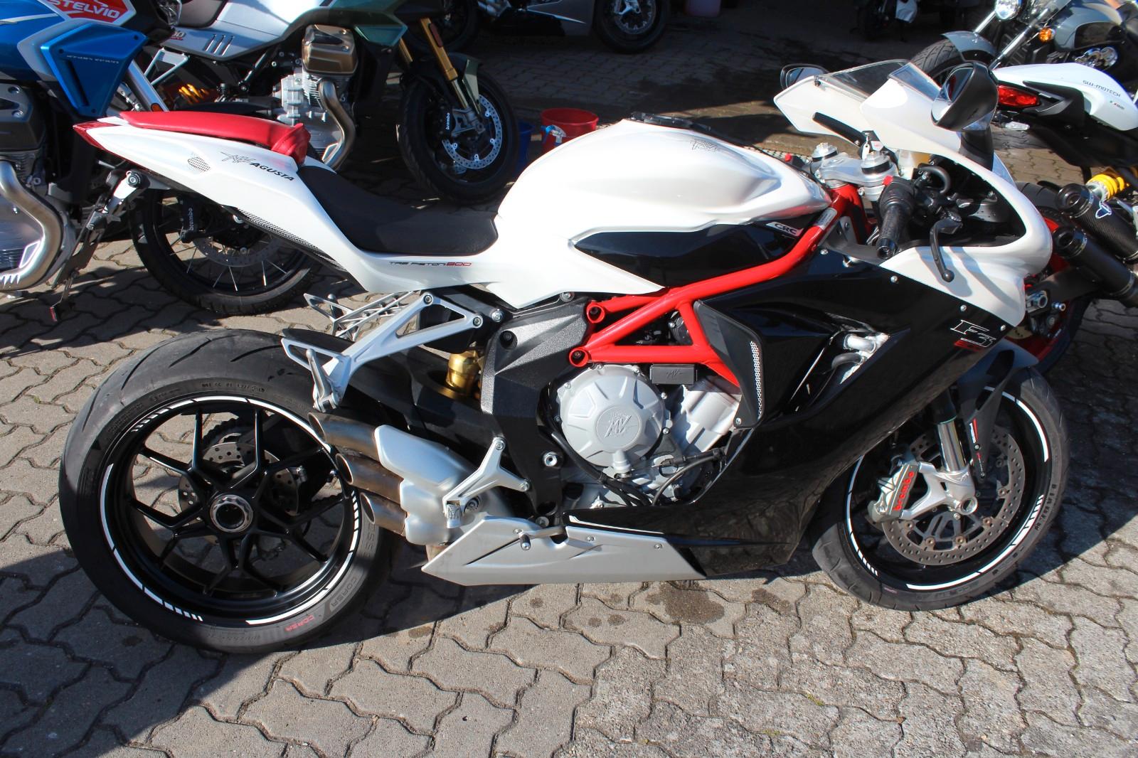 MV Agusta F3 800 EAS ABS