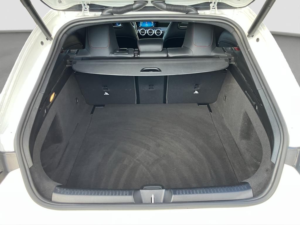 Fahrzeugabbildung Mercedes-Benz AMG CLA 35 4M SB NIGHT*DISTR*AHK*KEYL